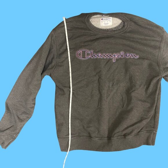 🔥 Champion Gray Logo Embroidered Crewneck Sweatshirt – Size L 🔥 - Picture 5 of 8